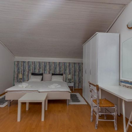 Apartments Martina Jadranovo Eksteriør bilde