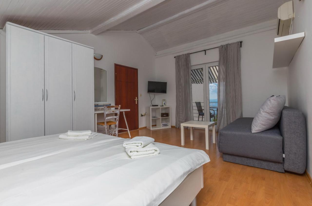 Apartments Martina Jadranovo Eksteriør bilde